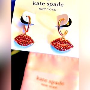 NWT kate spade Kiss Kiss Earrings & Dust Bag
